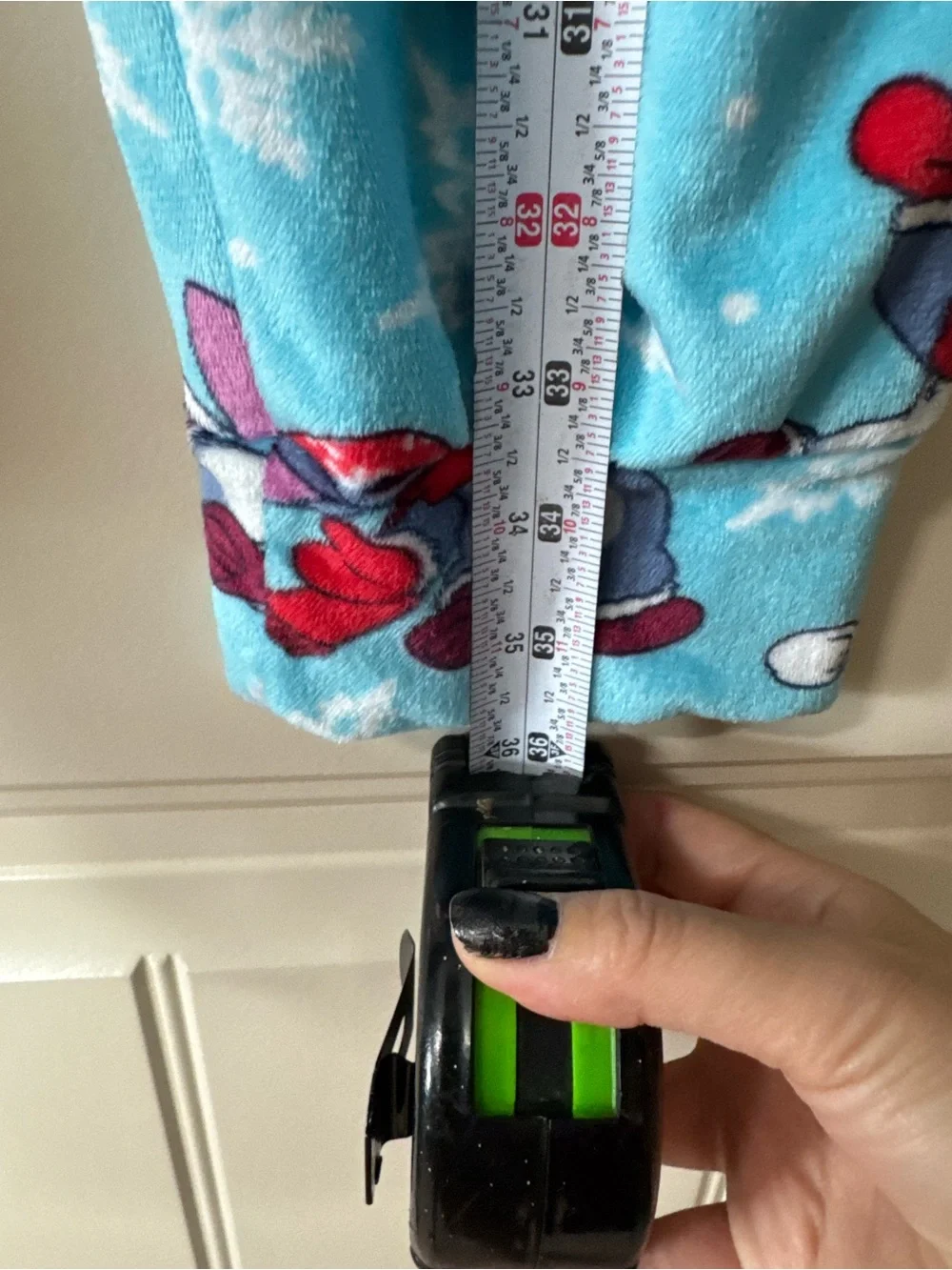 3/for $15 🍒 STITCH Lilo & Stitch Holiday Fleece Pajama Pants (Women’s Medium) - Picture 7 of 8